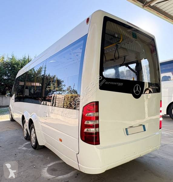 باص Mercedes CITY 77