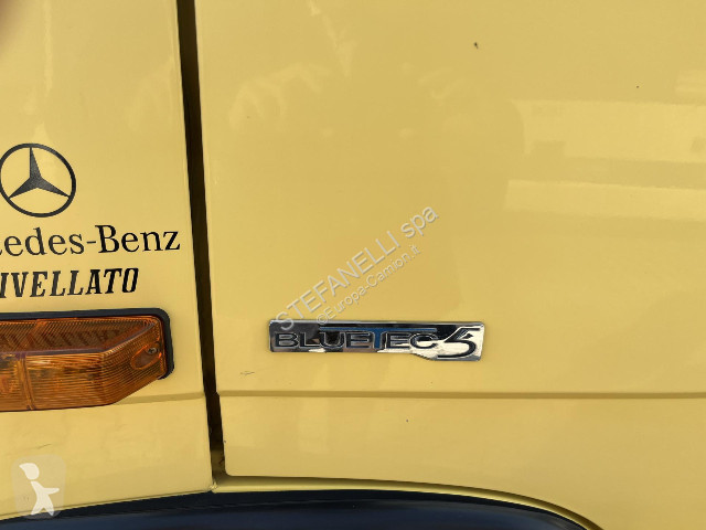 Градски автобус Mercedes 818 CDI SORA 43+2+1
