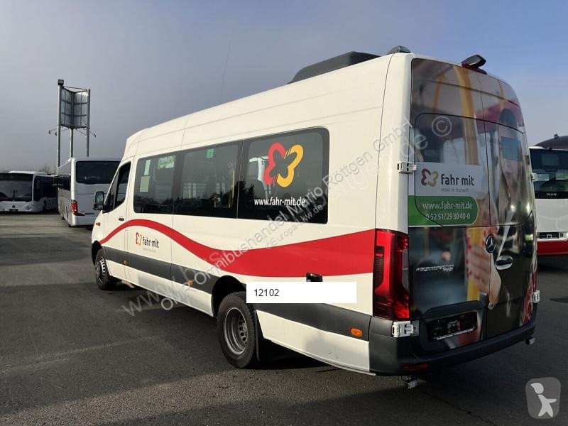 باص Mercedes 45