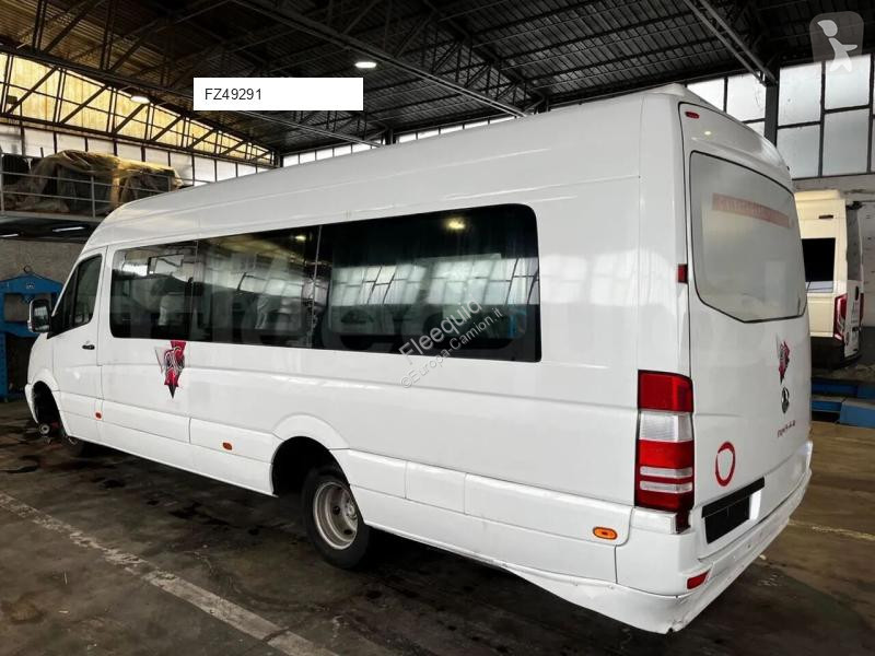 Véhicule utilitaire Mercedes