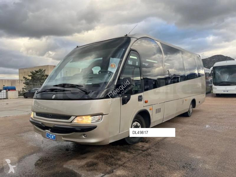 باص Iveco