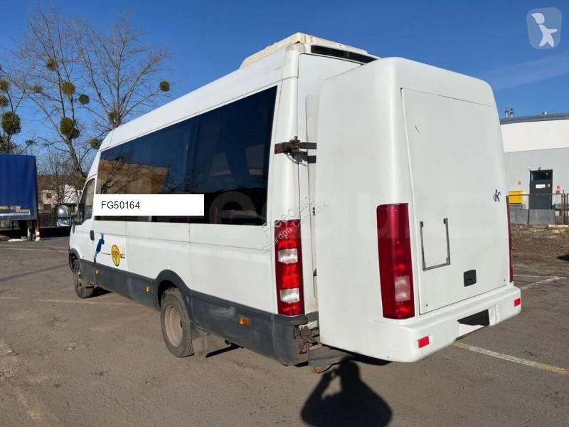 باص Iveco