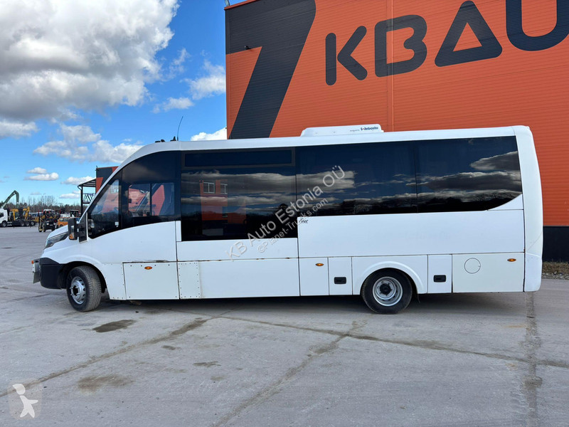 Furgoneta Iveco Rosero 23 SEATS / AC /...