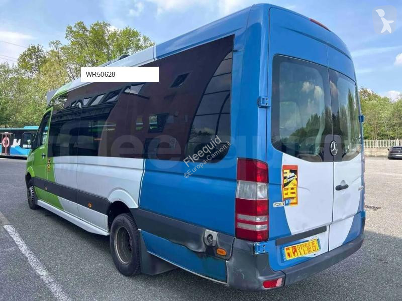 باص Mercedes