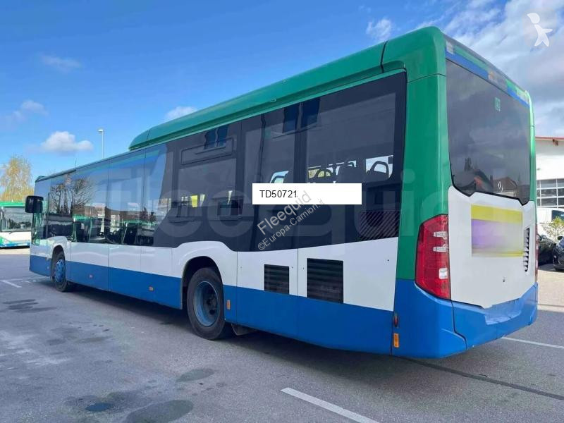 باص Mercedes