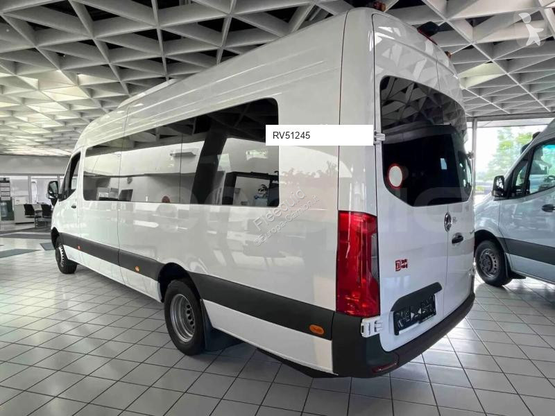 Furgoneta Mercedes
