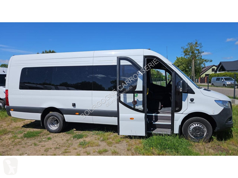 Autobus Mercedes SPRINTER Mercedes-Benz 517...