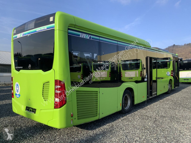 Autobussen Mercedes O 530 LE