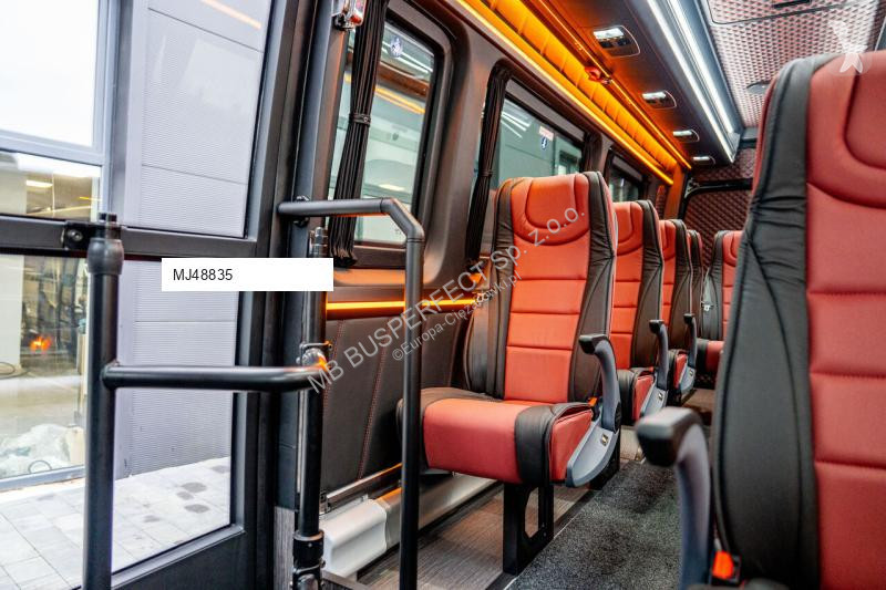 Véhicule utilitaire Mercedes 519 CDI – MB...