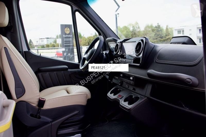 Véhicule utilitaire Mercedes 519 CDI – MB...