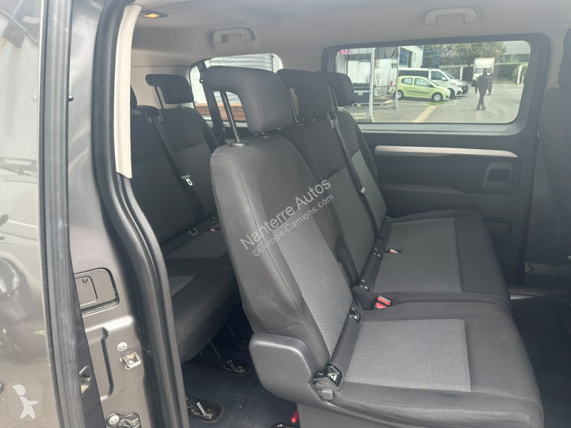 Véhicule utilitaire Peugeot TRAVELLER 14000 HT...