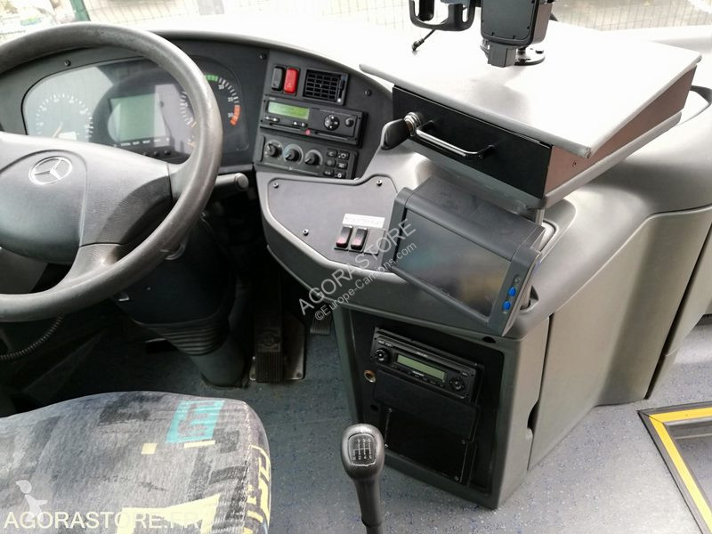 Autobussen Mercedes INTOURO