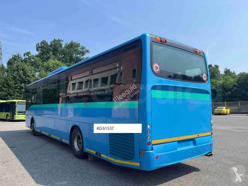 باص Iveco