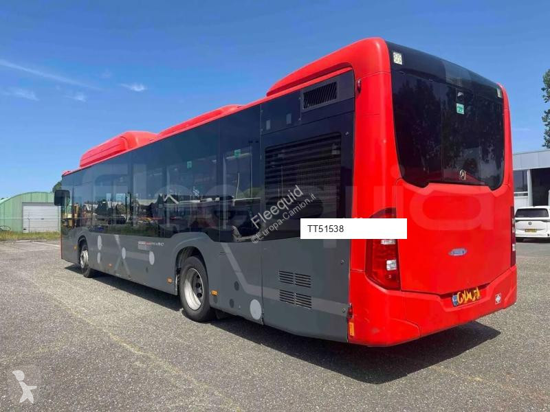 باص Mercedes