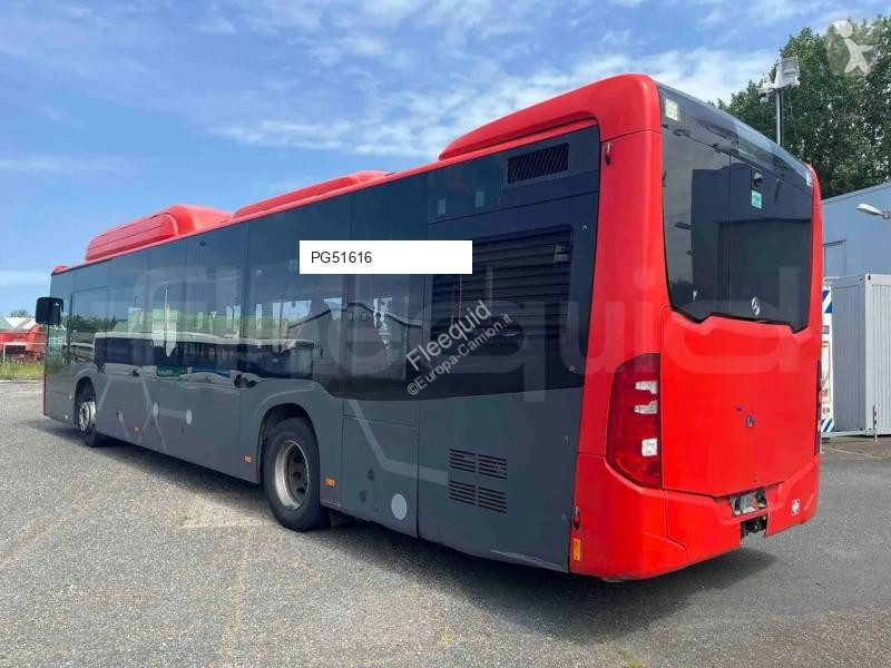 Autobussen Mercedes
