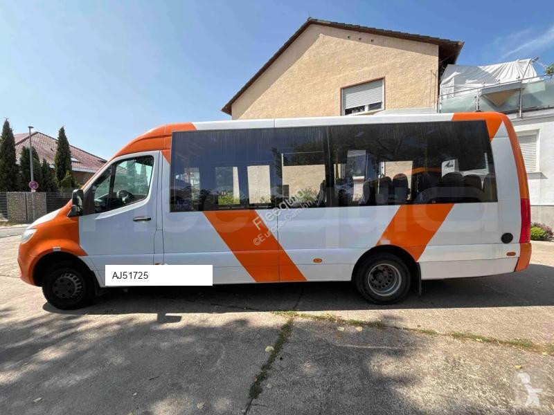 Furgoneta Mercedes