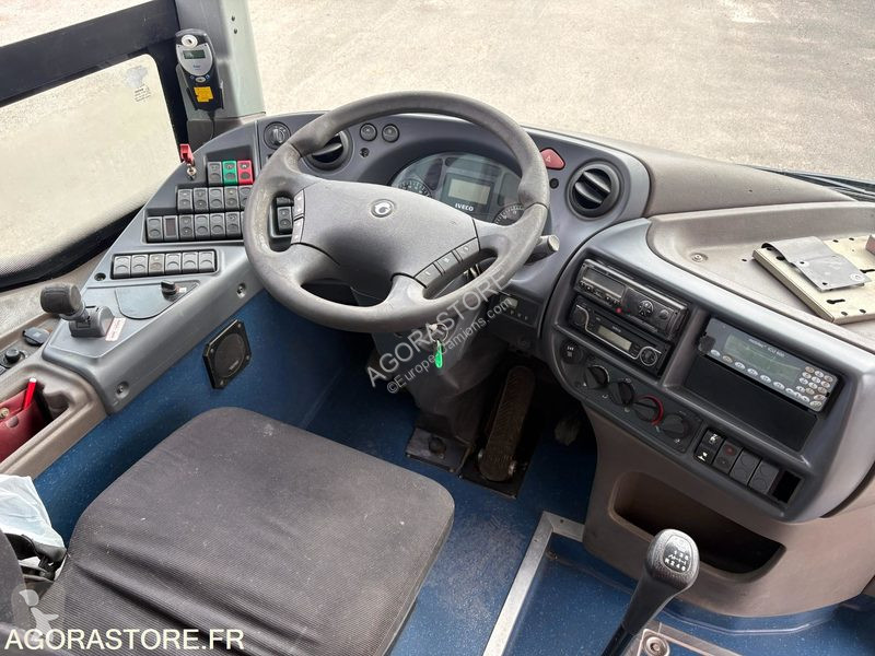 باص Irisbus RECREO