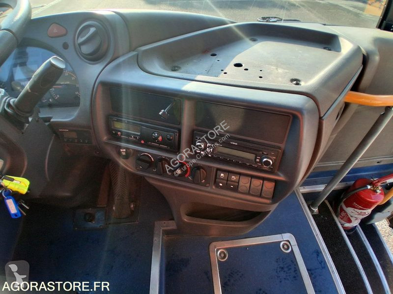 باص Irisbus RECREO