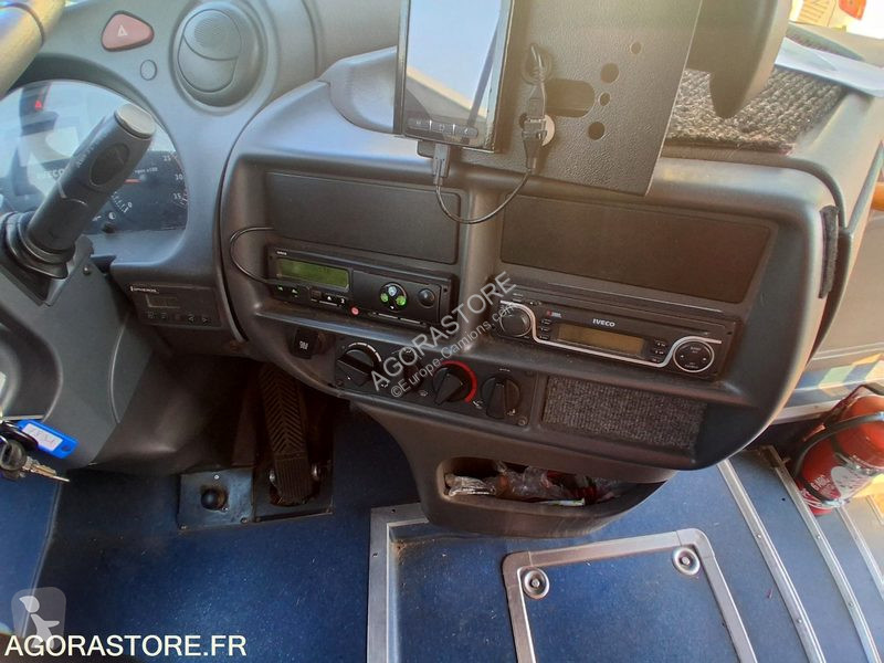 باص Irisbus RECREO