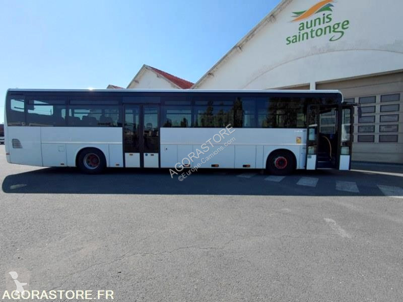 باص Irisbus RECREO