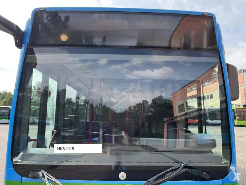 Autobús Mercedes