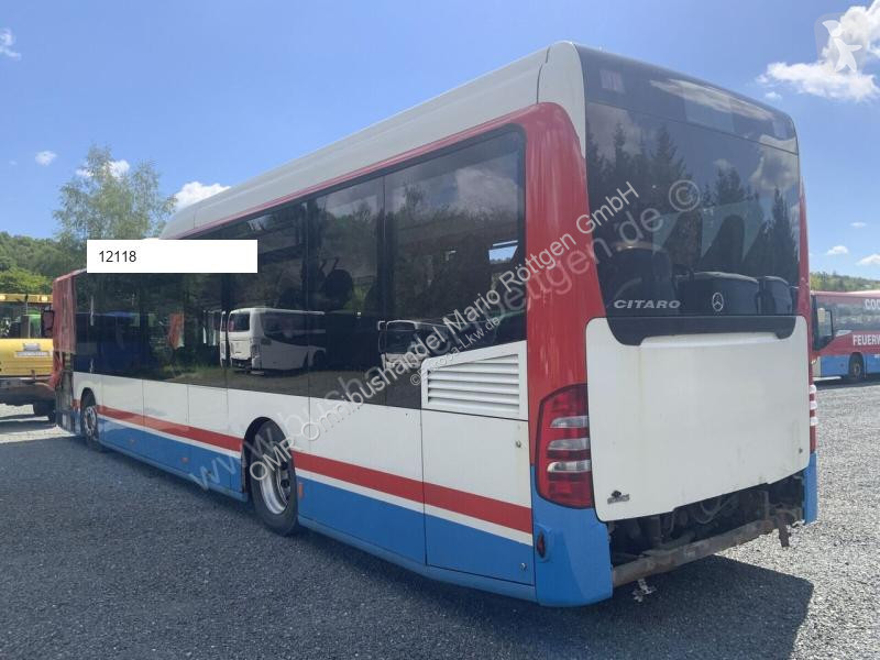 Autobussen Mercedes O 530