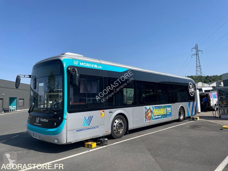 Autobussen  BLUEBUS12