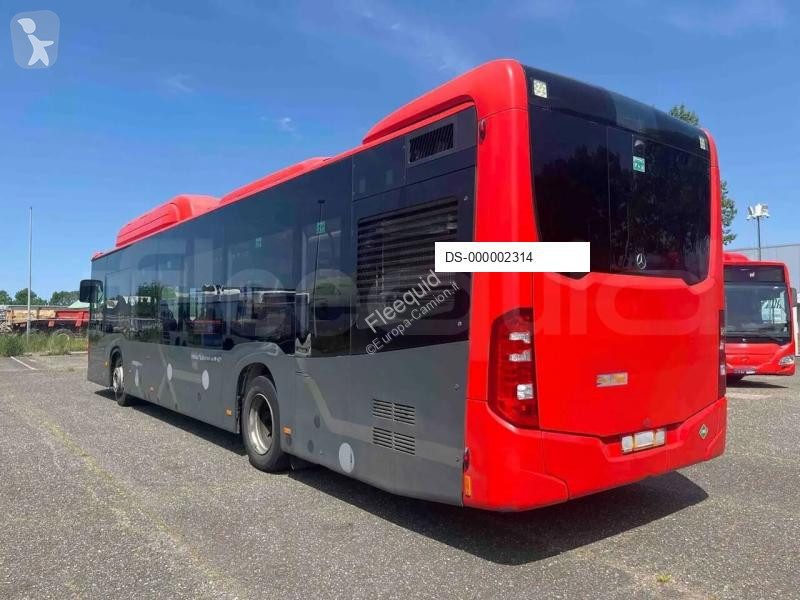 Autóbusz Mercedes