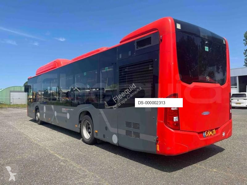 Autóbusz Mercedes