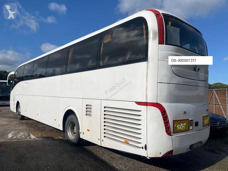 Mercedes Caetano bus