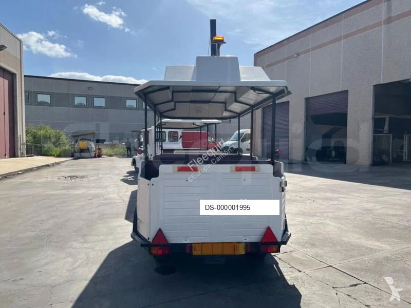 Autóbusz  HD180F