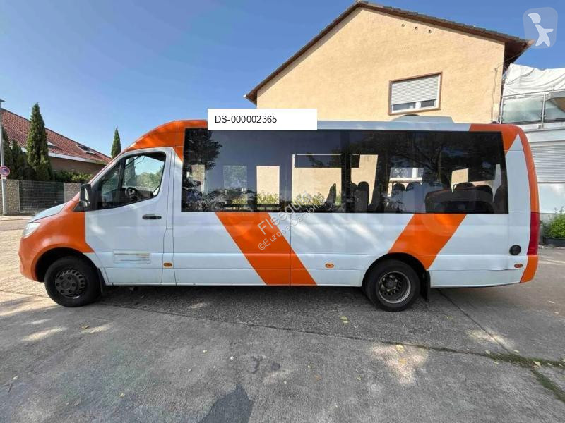Коммерческий автомобиль Mercedes