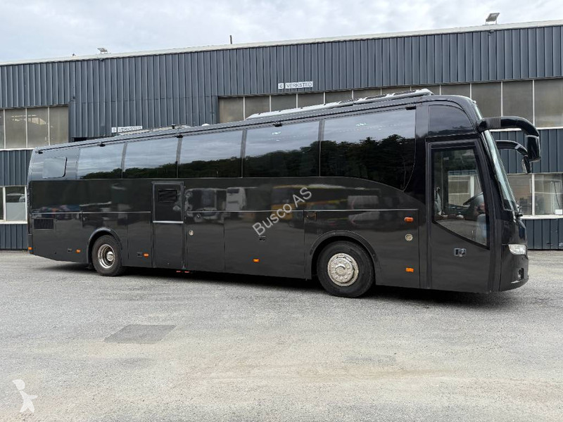 Autóbusz Volvo 9900. Motorhome!