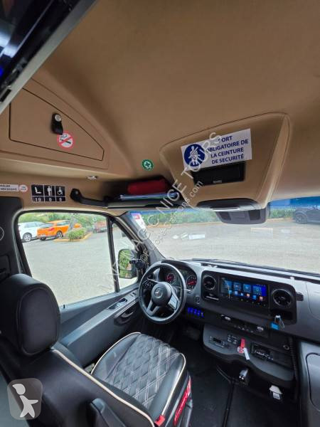 Véhicule utilitaire Mercedes Sprinter