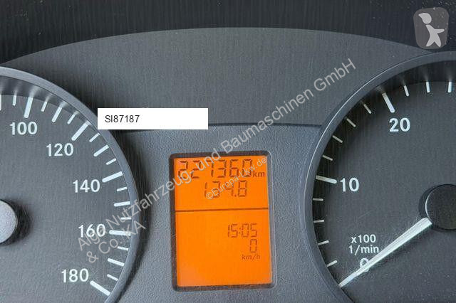 Véhicule utilitaire Mercedes 519 /Klima/21 Sitze