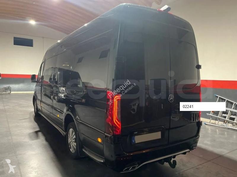 Mercedes  bus