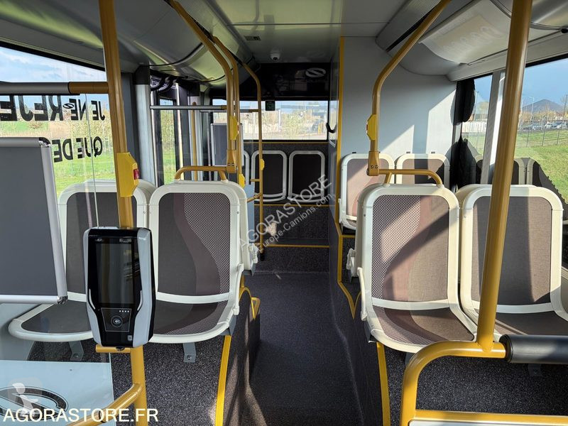 Autóbusz Solaris URBINO 12