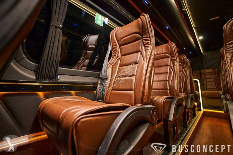 Autobuz Mercedes 519 cdi 21 pl turist