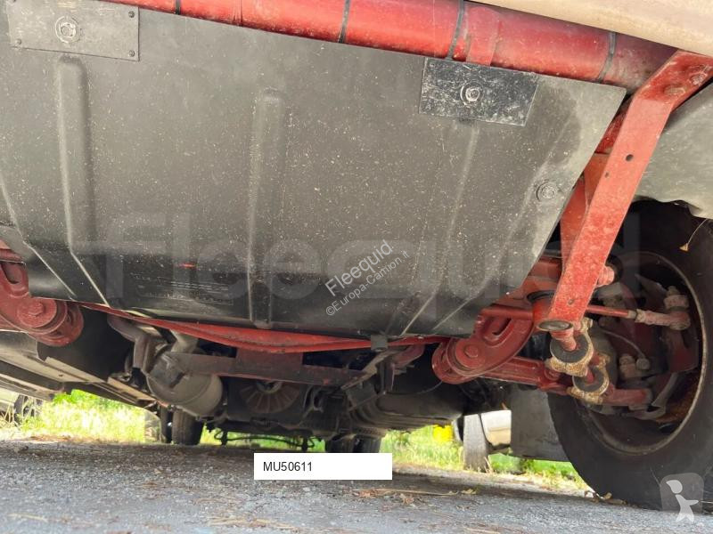 باص Iveco