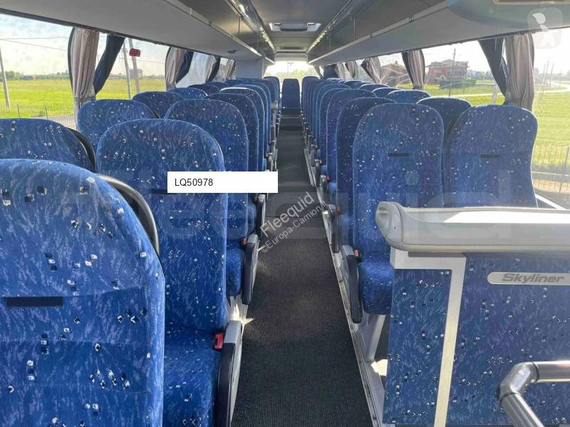 باص Neoplan Cityliner