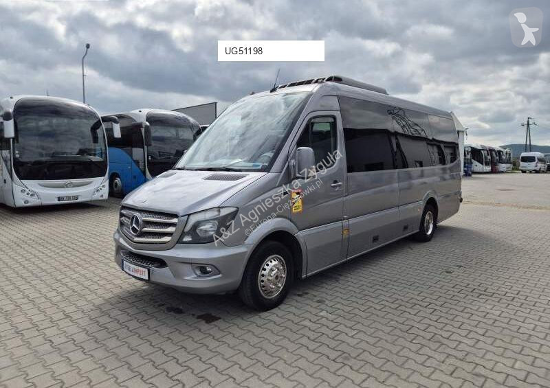 باص Mercedes SPRINTER 519