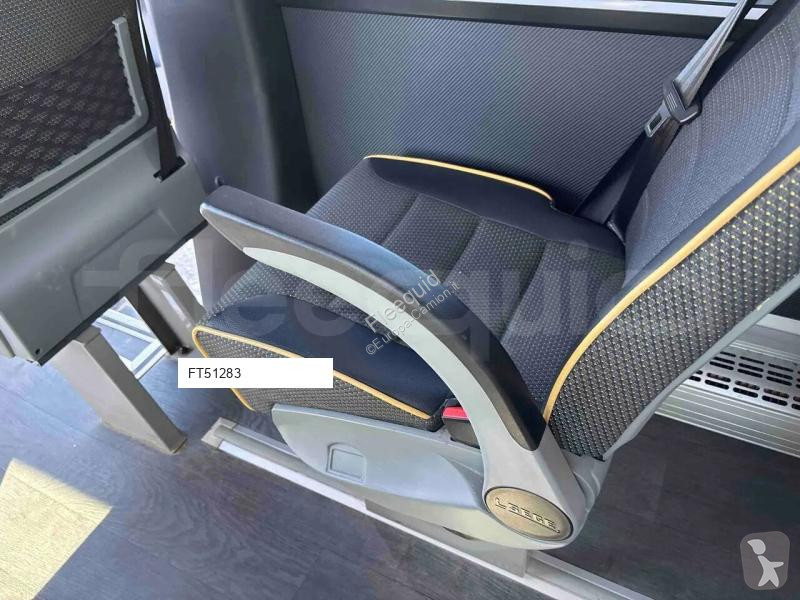 Autobús Mercedes