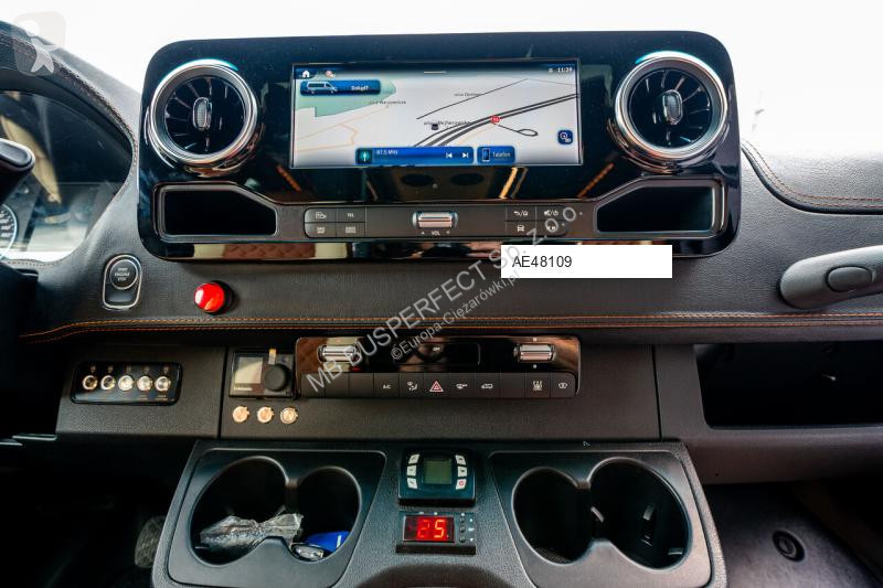 Véhicule utilitaire Mercedes 519 CDI – MB...