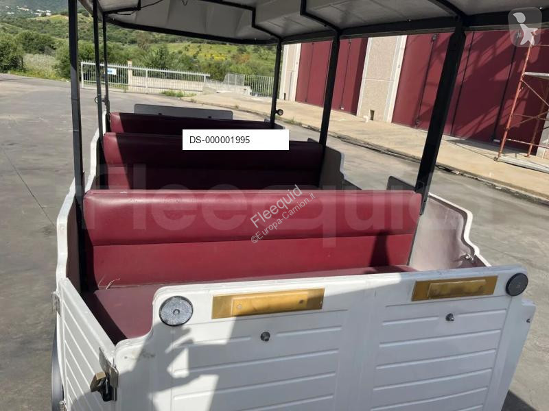 Autóbusz  HD180F