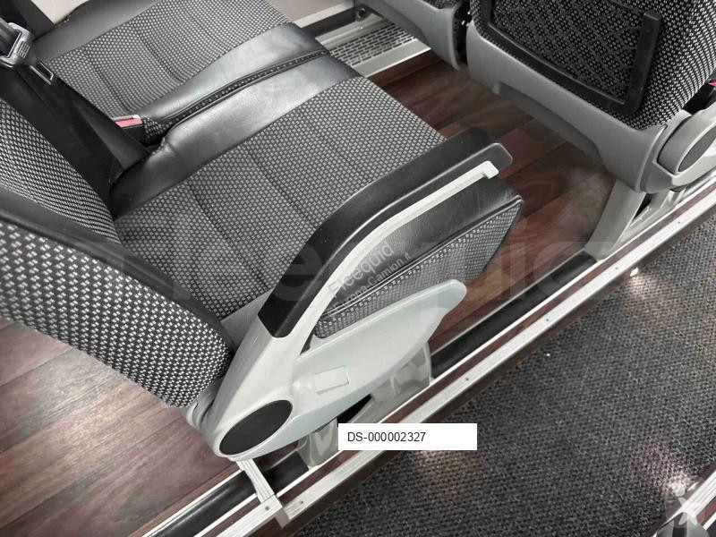 Коммерческий автомобиль Mercedes