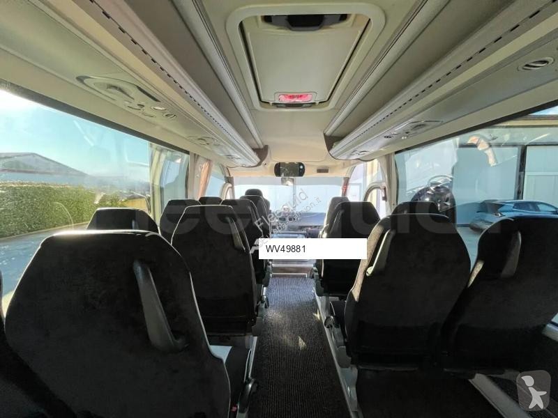 باص Iveco