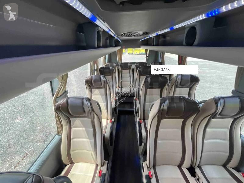باص Iveco Ferqui