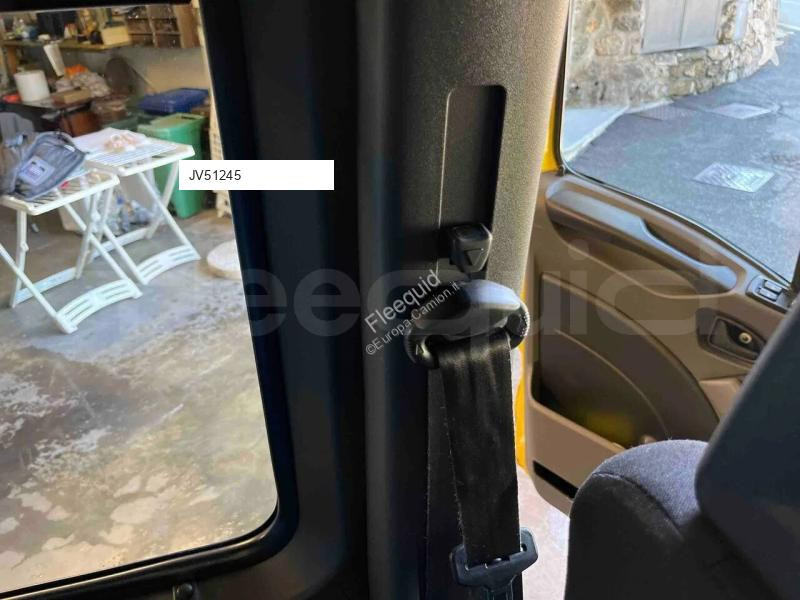 باص Iveco