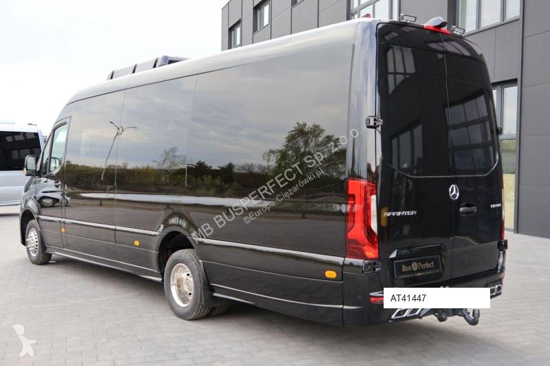 Véhicule utilitaire Mercedes 519 CDI – MB...