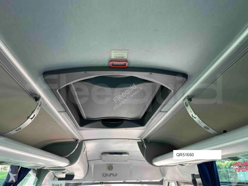 باص Iveco Unvi Compa